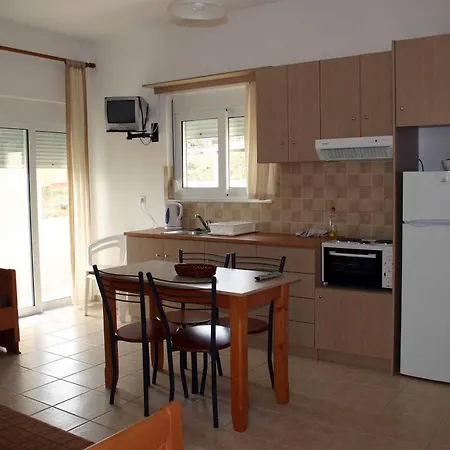 Aparthotel Evilion 2*