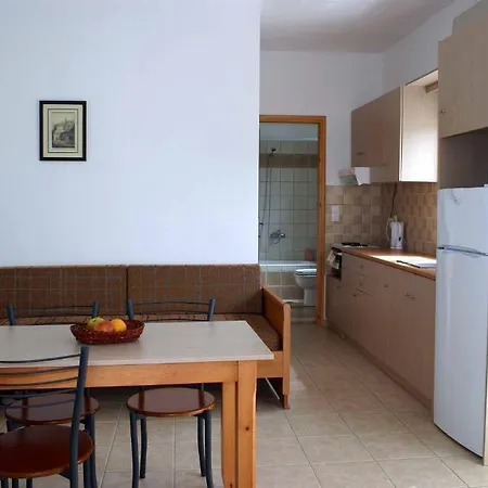 Aparthotel Evilion Stalos