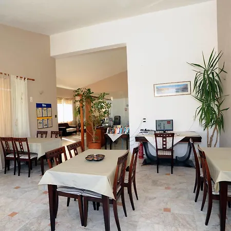 Aparthotel Evilion 2*